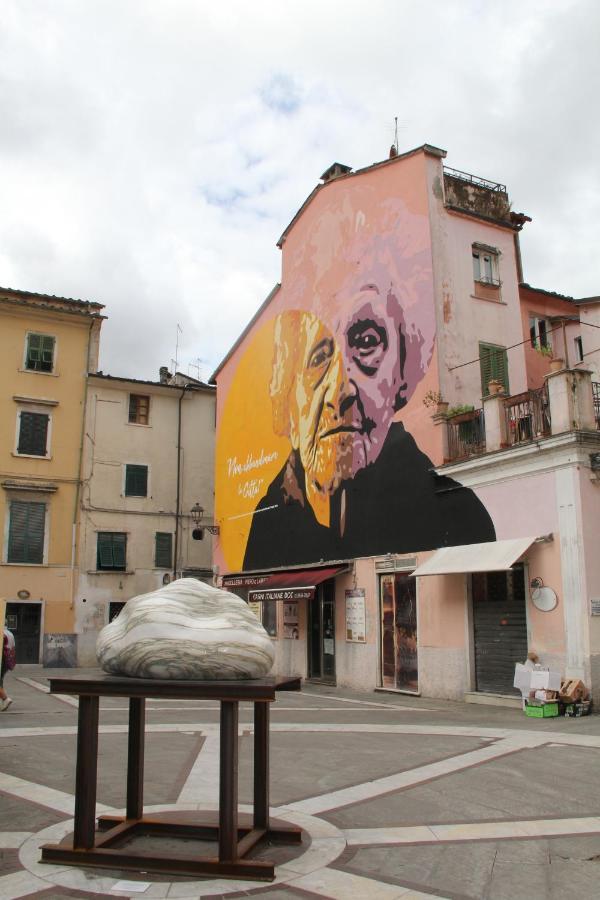 La Porta Sui Monti Di Luna Carrara Exterior foto